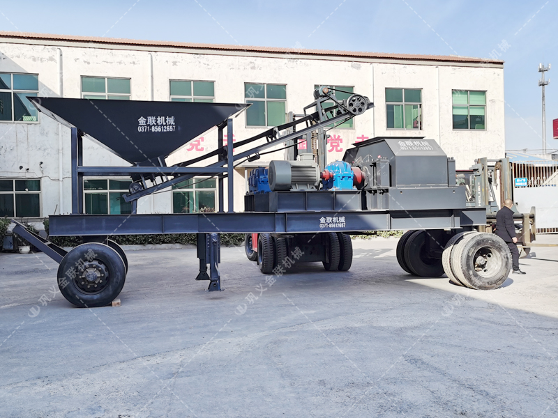 2PG1200x800移動(dòng)式對(duì)輥制砂機(jī)設(shè)備發(fā)貨圖片