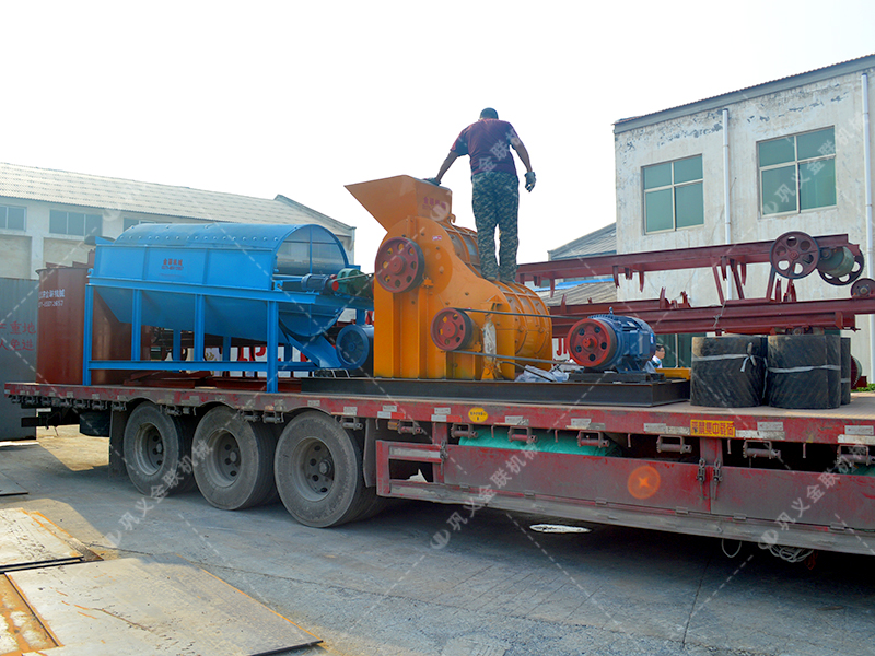 SCF88雙級(jí)破碎機(jī),篩分機(jī)生產(chǎn)線發(fā)貨圖片_破碎紅土_發(fā)往甘肅武威