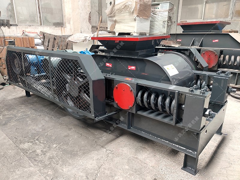 兩輥破碎機(jī)_兩輥機(jī),兩輥粉碎機(jī)價(jià)格,兩輥碎煤機(jī)圖片/視頻