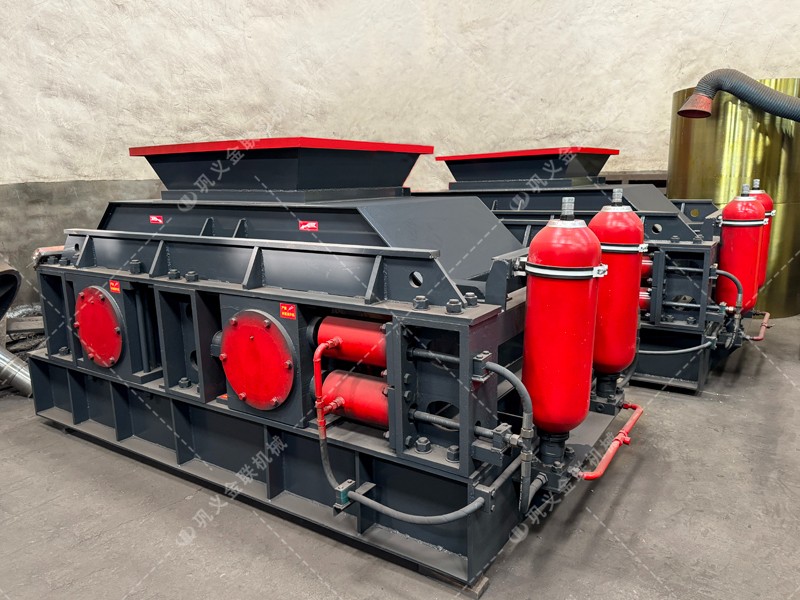 鵝卵石制砂機(jī)價(jià)格|鵝卵石制沙機(jī)設(shè)備|鵝卵石破碎機(jī)生產(chǎn)線廠家 鵝卵石制砂機(jī)價(jià)格|鵝卵石制沙機(jī)設(shè)備|鵝卵石破碎機(jī)生產(chǎn)線廠家